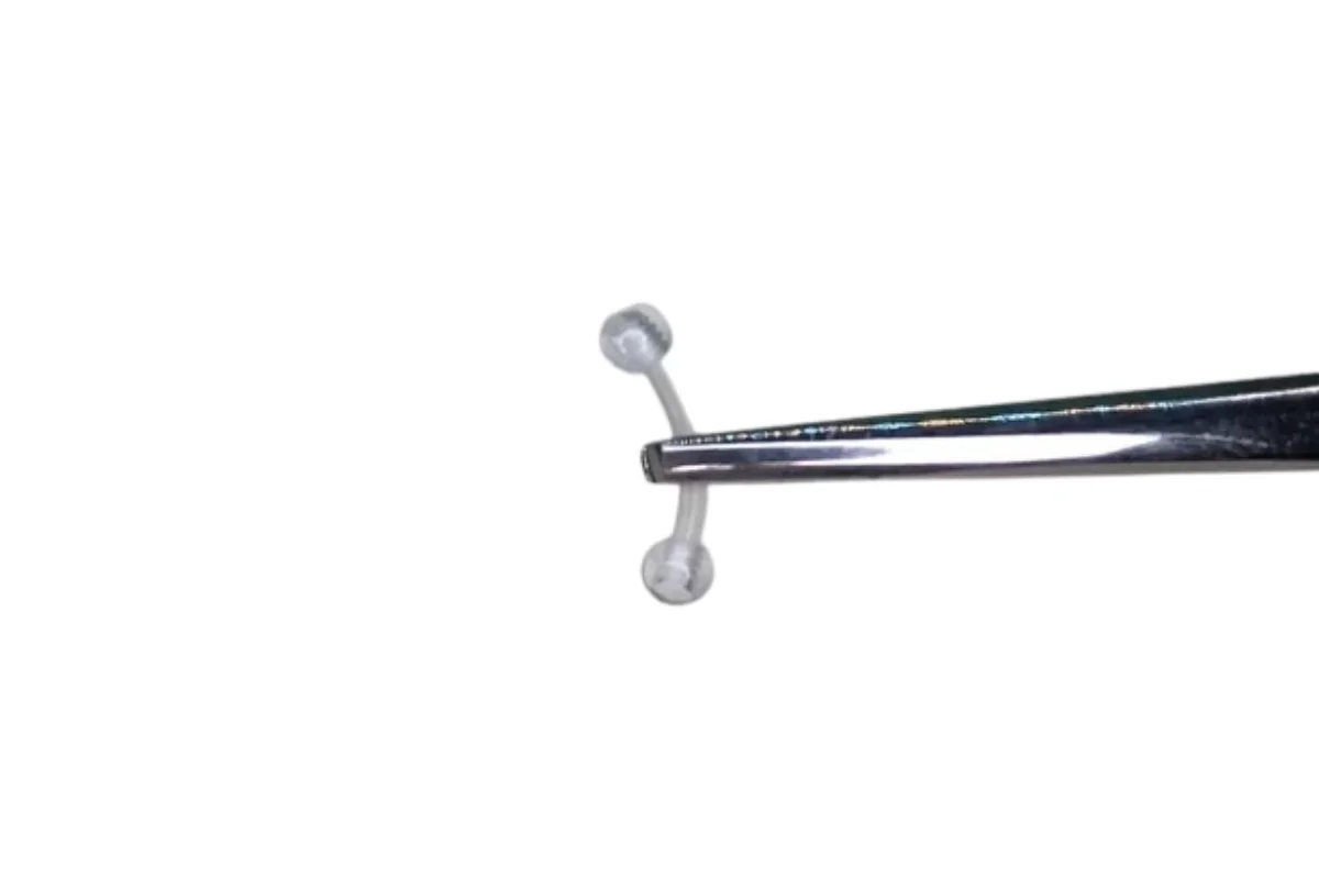 Banana Bioflex Invisible — Oasis Piercing